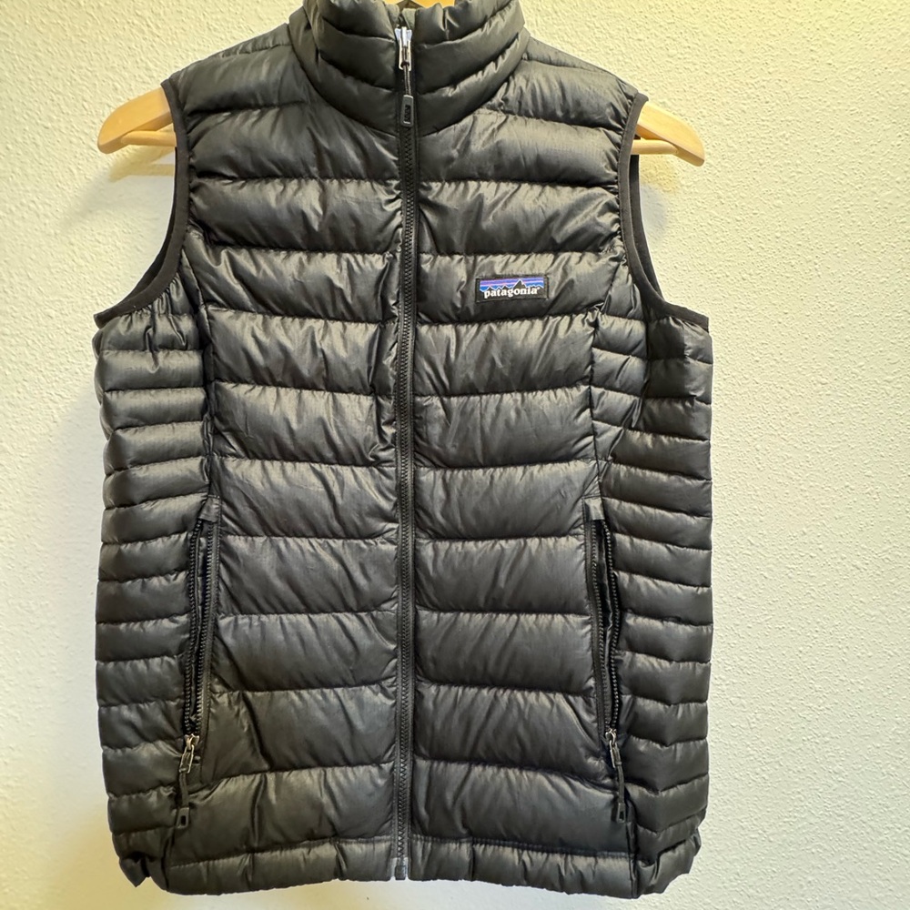 Patagonia Black Quilted Vest